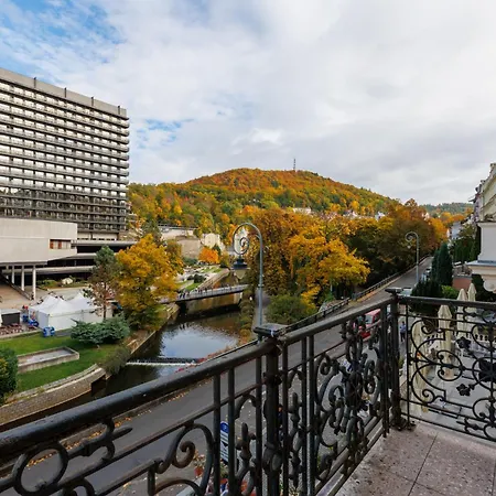 Lägenhet Festival View Karlovy Vary