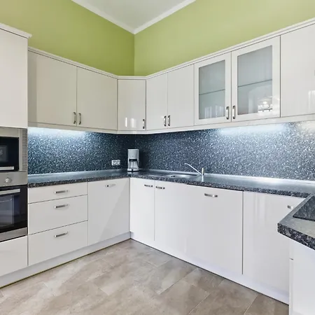 Апартаменты Festival View Карловы Вары